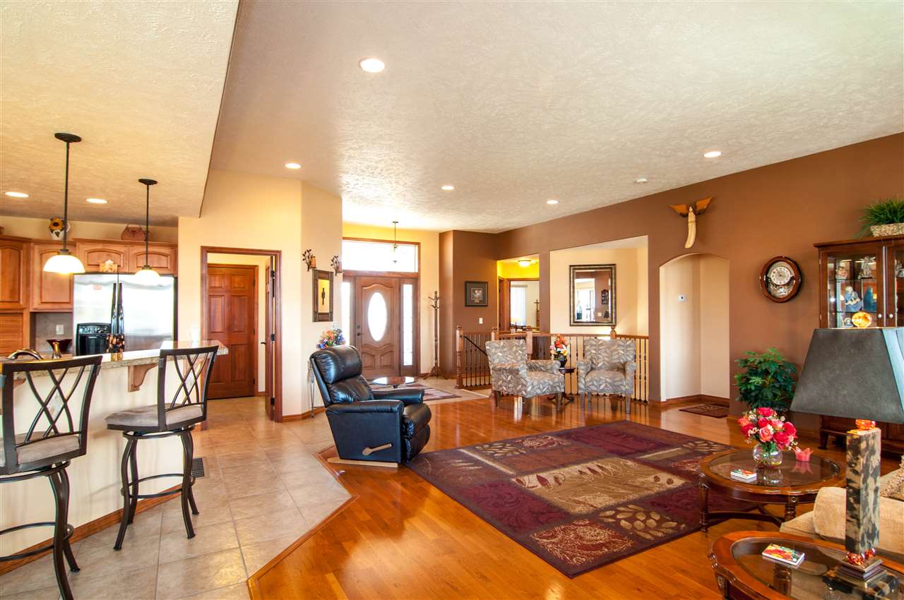 1026 South Harmony Road Greenacres, WA 99016 - Photo 2 of 19 Gallery Image 2