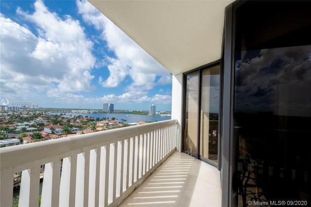 $525,000 | 2000 Island Boulevard, Unit 1209, Aventura, FL 33160