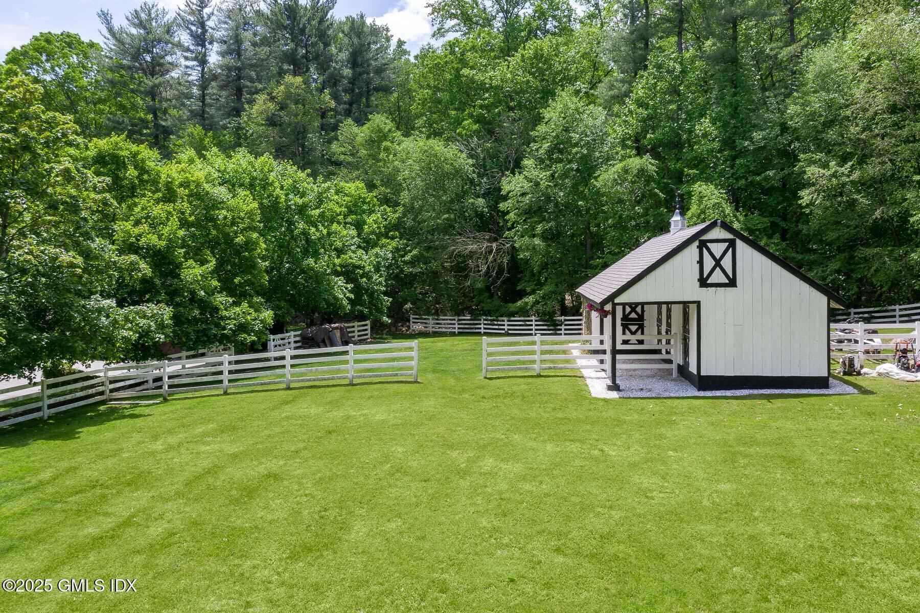 44 North Porchuck Road Greenwich, CT 06831 - Photo 54 of 61 Stable/Paddock