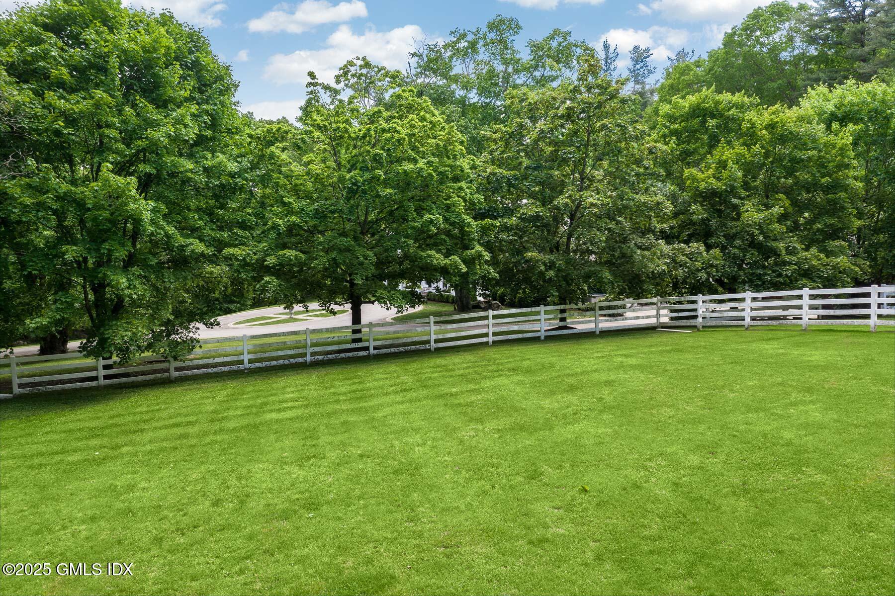 44 North Porchuck Road Greenwich, CT 06831 - Photo 55 of 61 Paddock Area