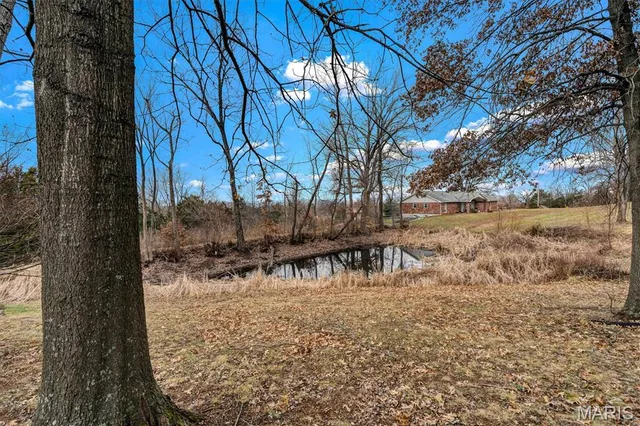 $279,900 | 8050 Local Hillsboro Road, Cedar Hill, MO 63016