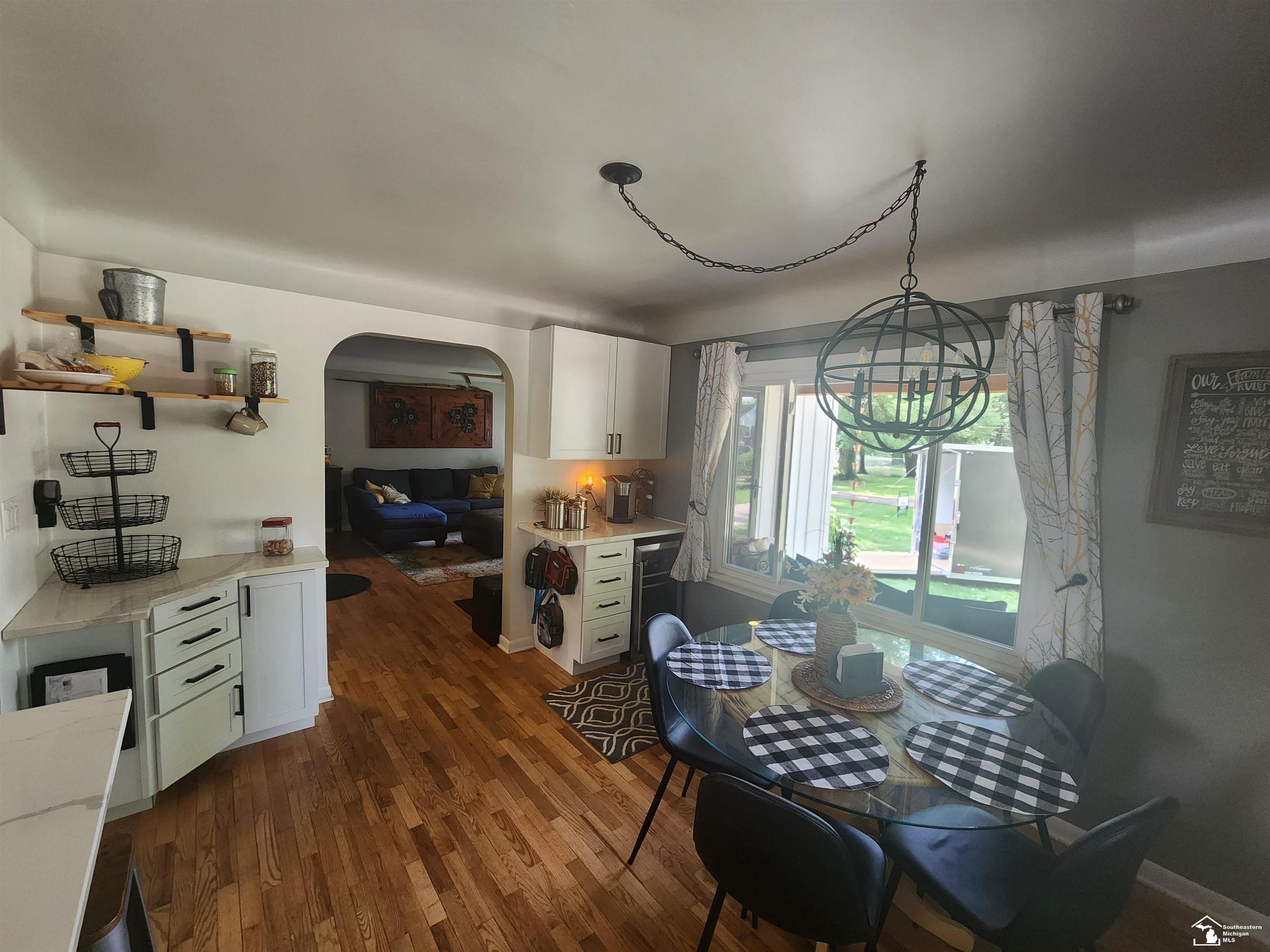 12600 Porter Street Carleton, MI 48117 - Photo 7 of 23 50119659-6.JPG