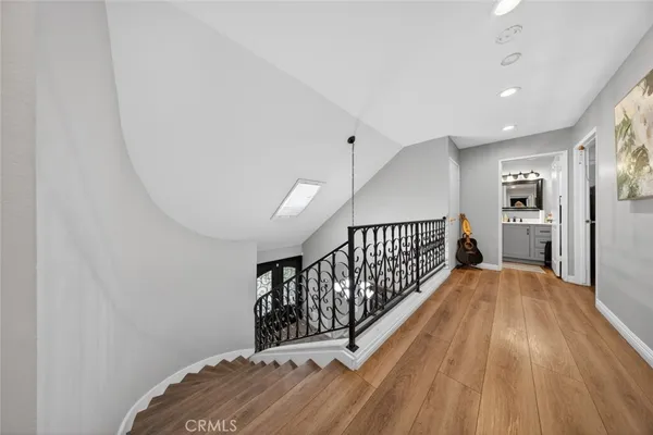 $4,950 | 25047 Avenida Balita, Valencia, CA 91355