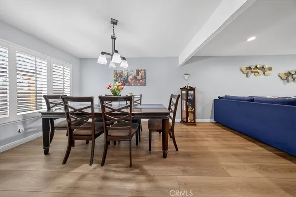 $4,950 | 25047 Avenida Balita, Valencia, CA 91355