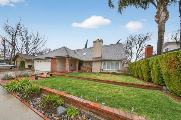 $4,950 | 25047 Avenida Balita, Valencia, CA 91355