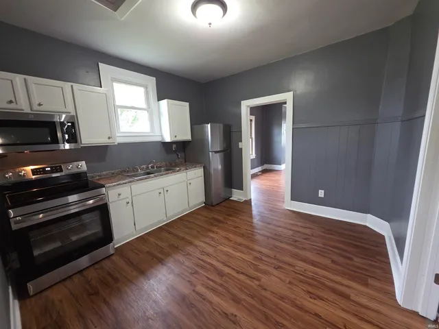 $129,500 | 1044 13th Street, Tell City, IN 47586