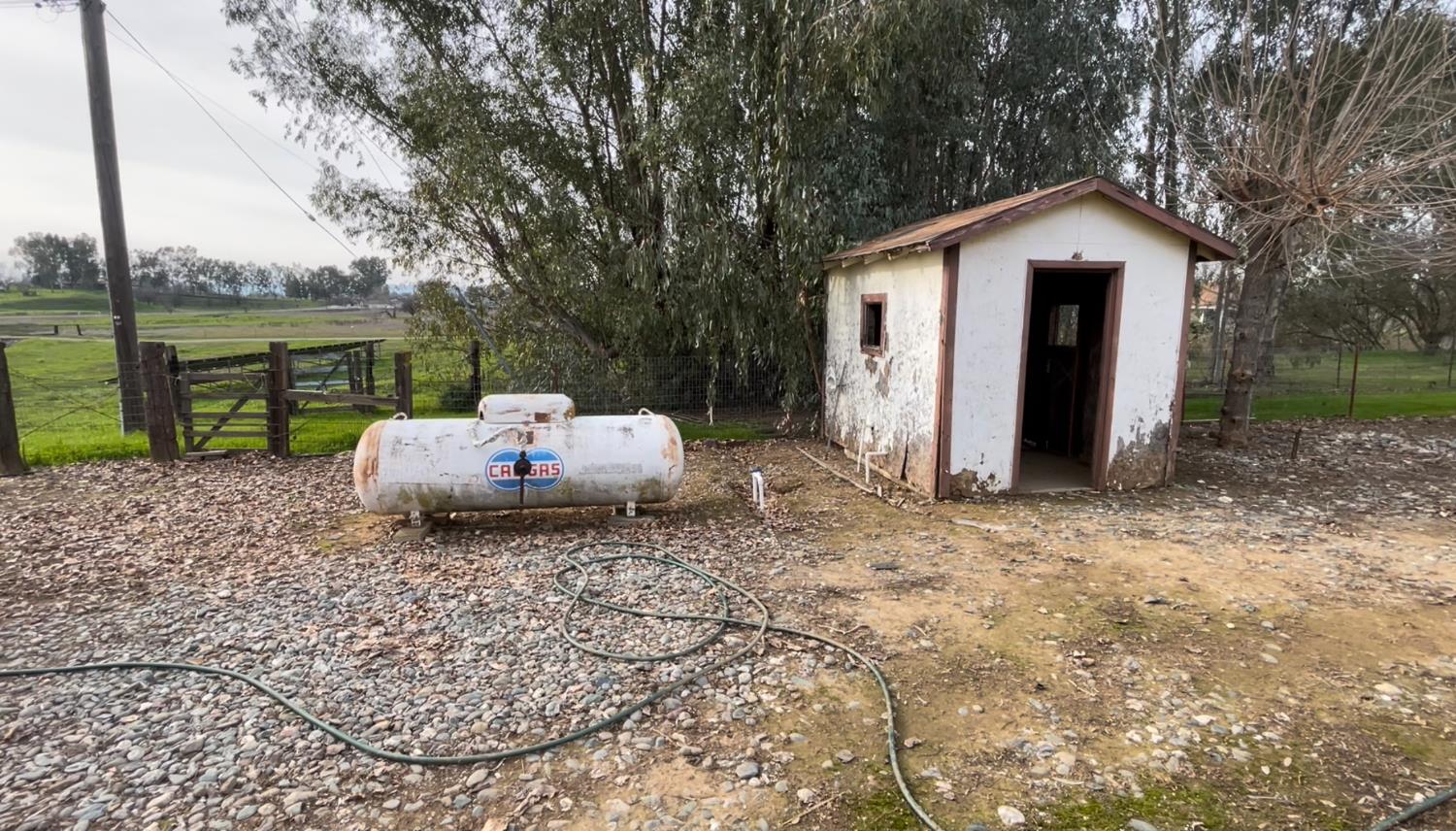 24774 Dale Road Corning, CA 96021 - Photo 37 of 45