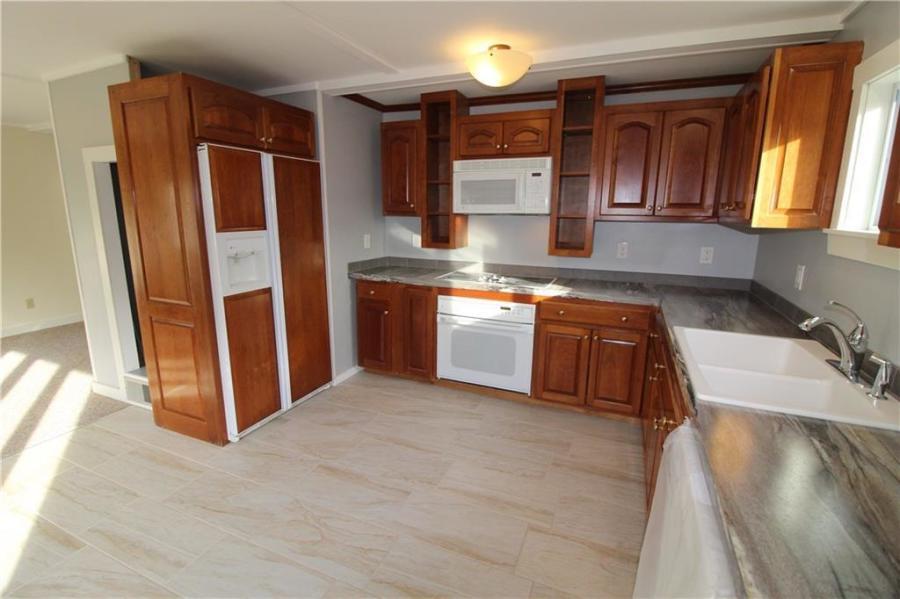 269 Mines Road Blue Hill, ME 04614 - Photo 3 of 22 20181012221004346219000000-o