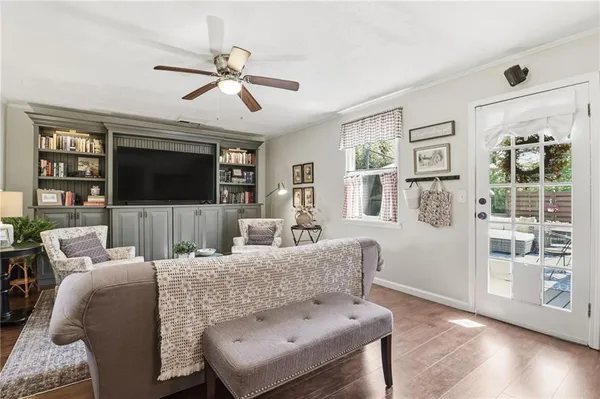 $400,000 | 915 Pine Manor, Marietta, GA 30066