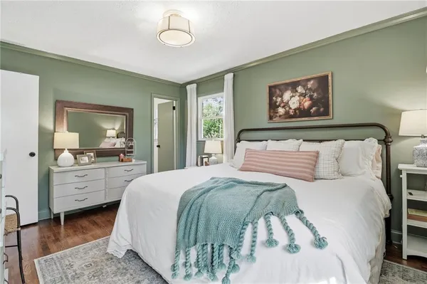 $400,000 | 915 Pine Manor, Marietta, GA 30066
