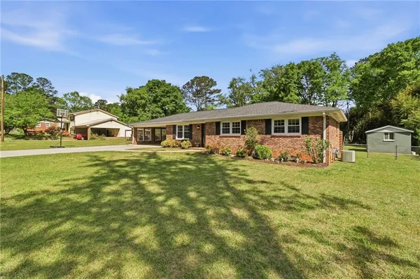 $400,000 | 915 Pine Manor, Marietta, GA 30066