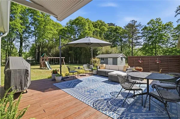 $400,000 | 915 Pine Manor, Marietta, GA 30066