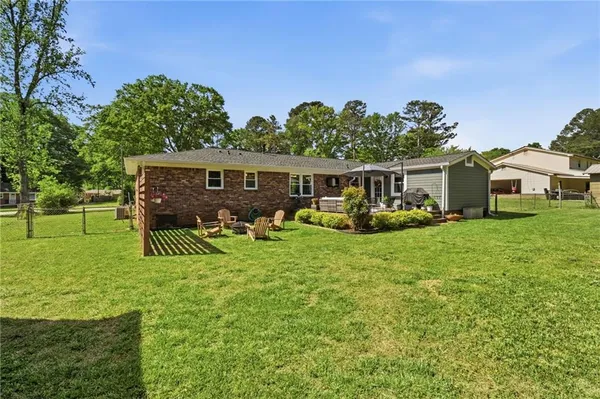 $400,000 | 915 Pine Manor, Marietta, GA 30066