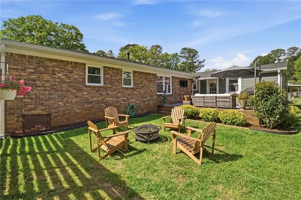 $400,000 | 915 Pine Manor, Marietta, GA 30066