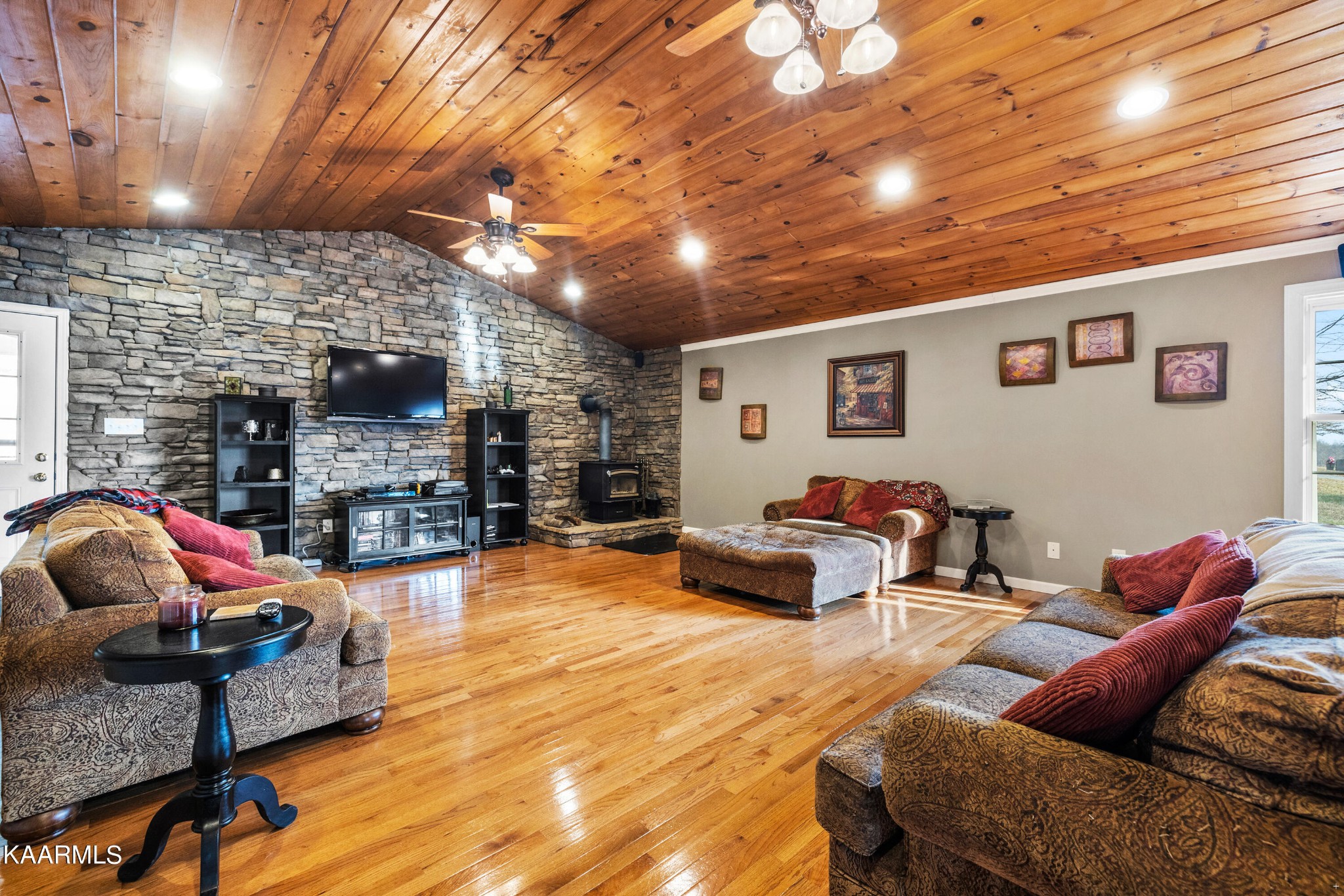 3980 Hickory Valley Road Andersonville, TN 37705 - Photo 17 of 41