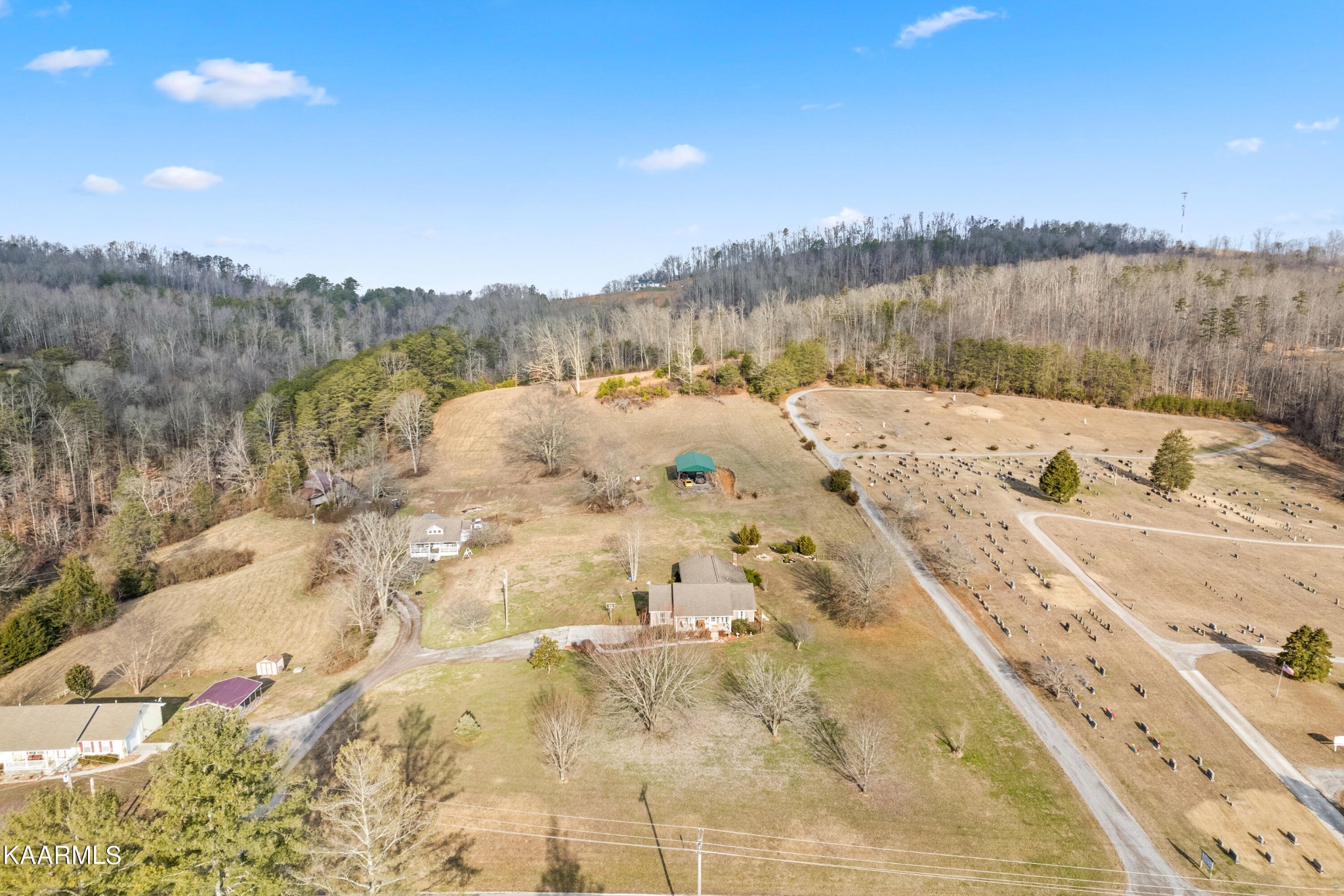 3980 Hickory Valley Road Andersonville, TN 37705 - Photo 6 of 41