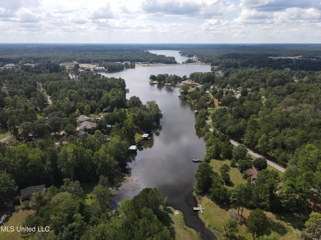 $74,500 | Baracuda Drive, Hattiesburg, MS 39402