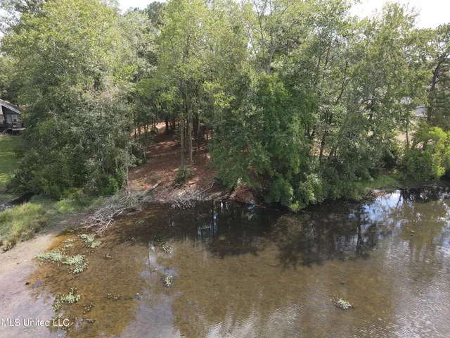 $74,500 | Baracuda Drive, Hattiesburg, MS 39402