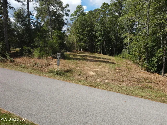 $74,500 | Baracuda Drive, Hattiesburg, MS 39402