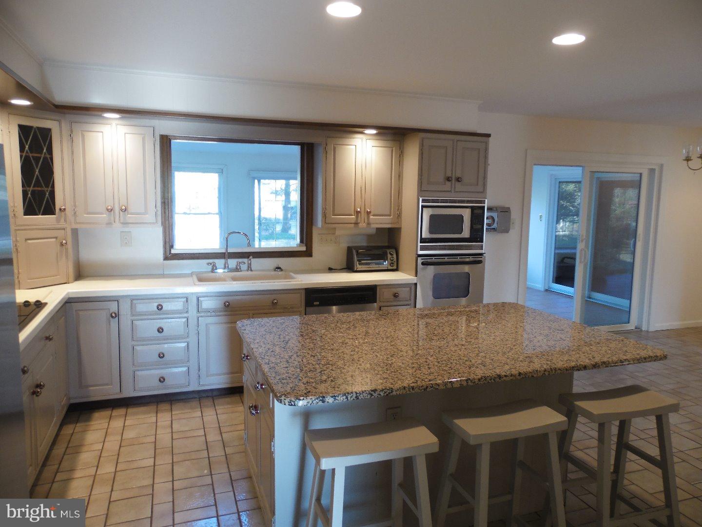 146 Davis Road Malvern, PA 19355 - Photo 12 of 25