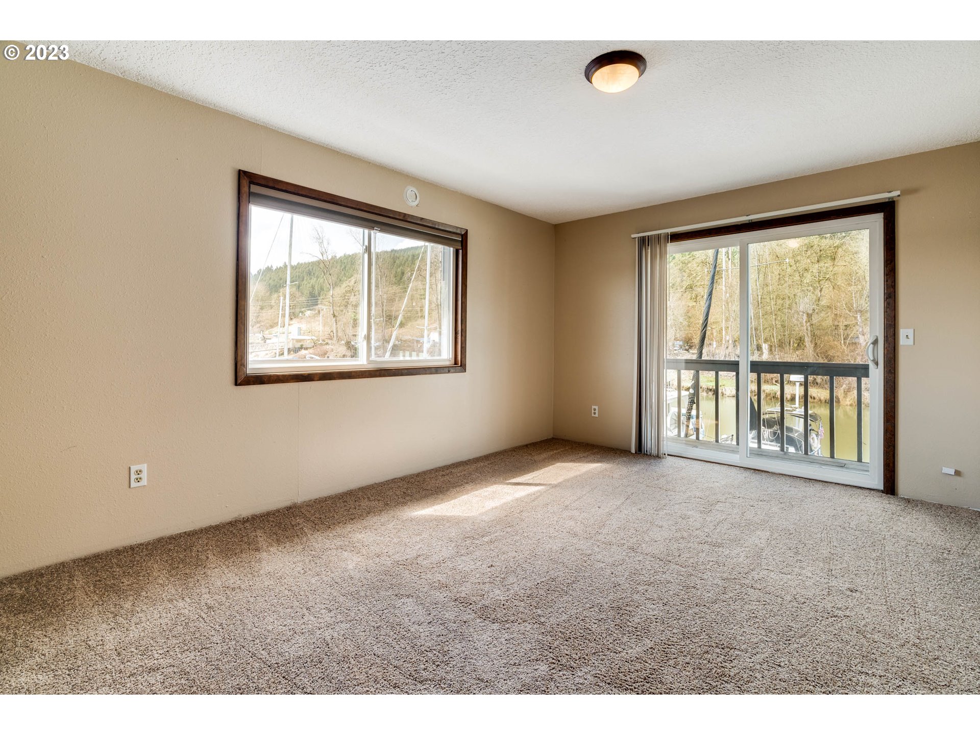 23586 Northwest St Helens Road, Unit U64 Portland, OR 97231 - Photo 20 of 37 Bedroom