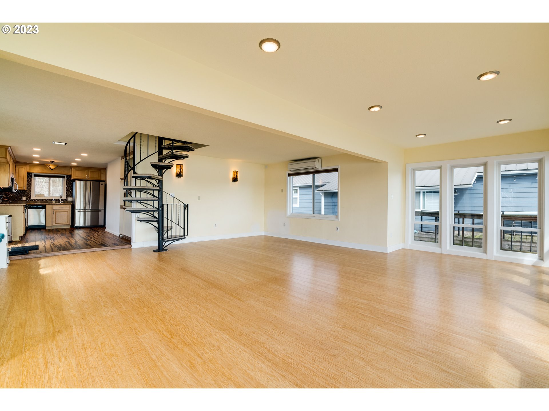 23586 Northwest St Helens Road, Unit U64 Portland, OR 97231 - Photo 10 of 37 Great Room