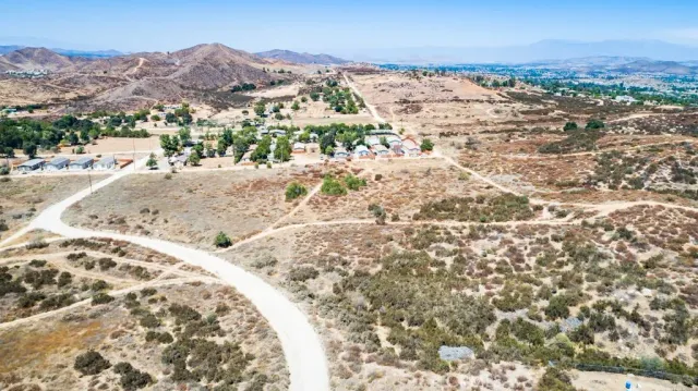 $150,000 | 0 Carl, Menifee, CA 92584