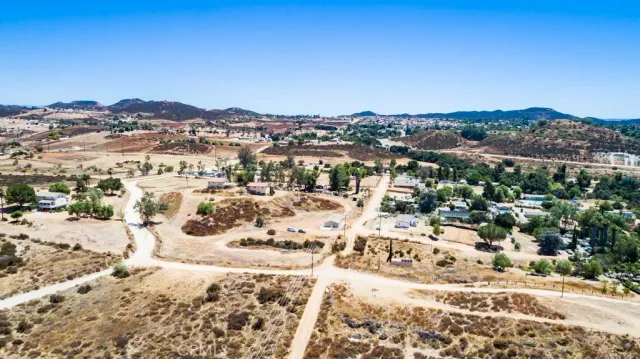 $150,000 | 0 Carl, Menifee, CA 92584