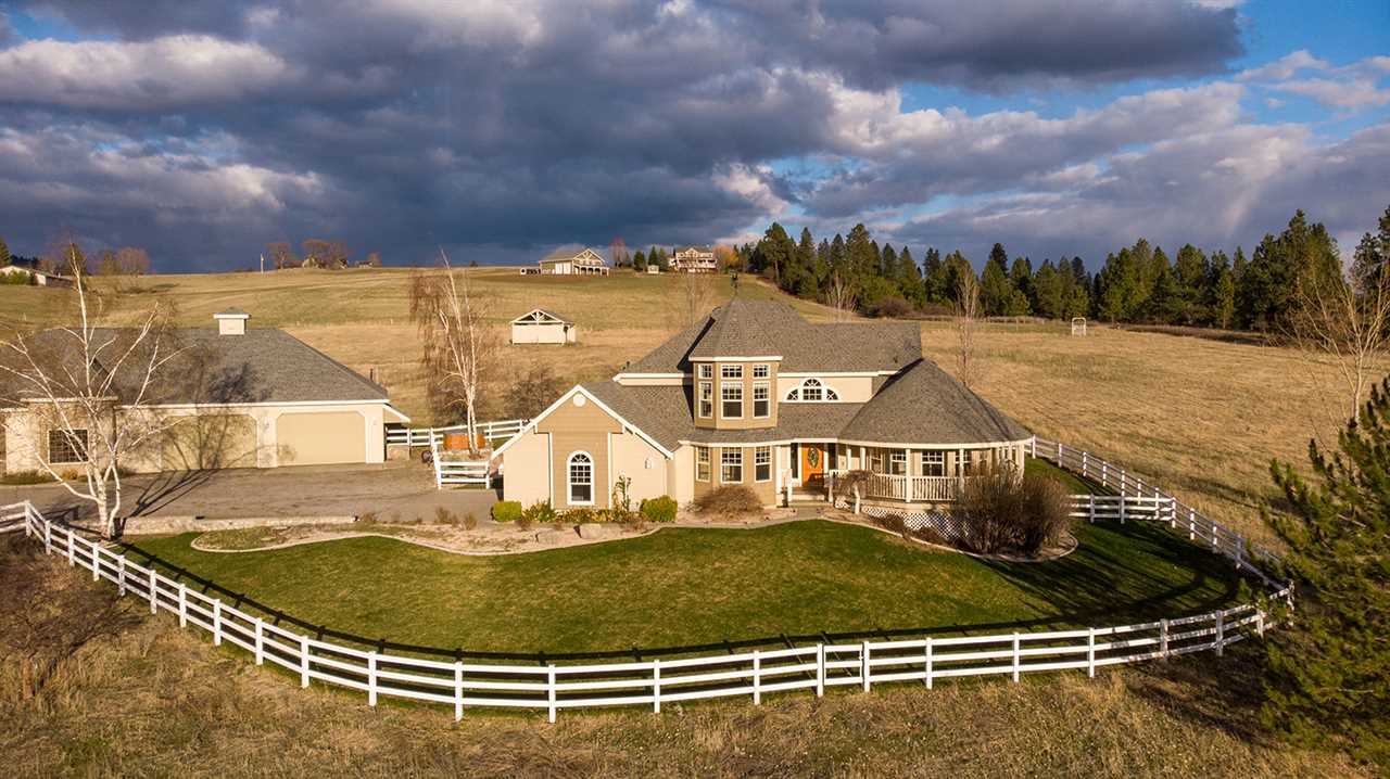 11611 South Baltimore Road Spokane, WA 99223 - Photo 1 of 20 Gallery Image 1