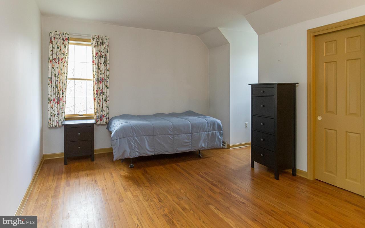2415 Friendship Road Fallston, MD 21047 - Photo 16 of 30 Bedroom