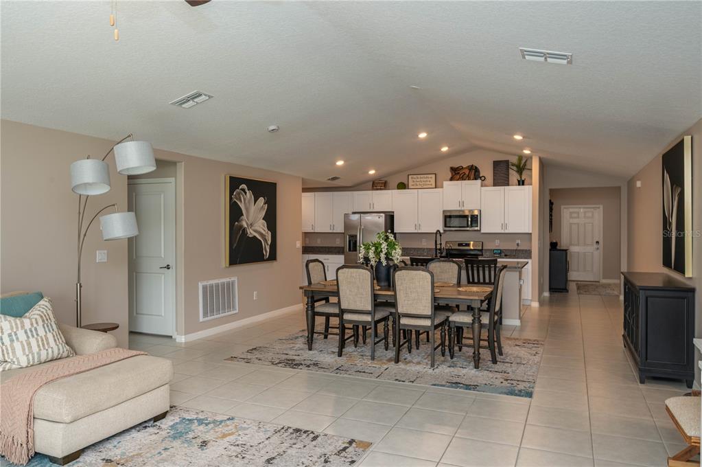 2958 Flying Blackbird Road Bartow, FL 33830 - Photo 6 of 28 a view of a dining room with furniture
