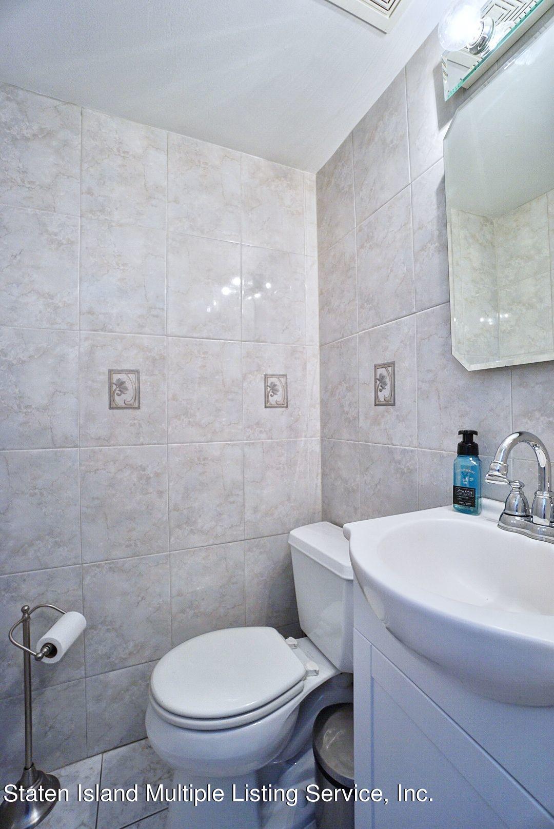 185 Rye Avenue Staten Island, NY 10312 - Photo 26 of 31 IMG_2064