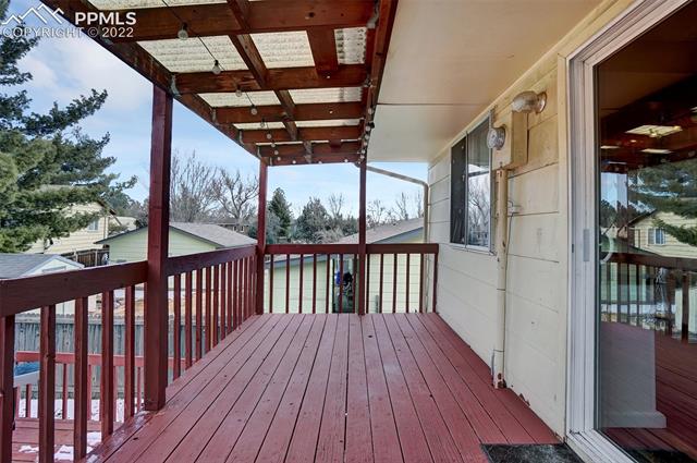 4664 Ridgeglen Road Colorado Springs, CO 80918 - Photo 31 of 37