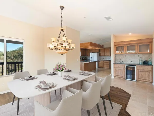 $1,525,000 | 2230 Calle Dos Lomas, Fallbrook, CA 92028
