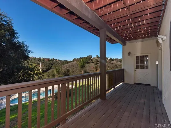 $1,525,000 | 2230 Calle Dos Lomas, Fallbrook, CA 92028