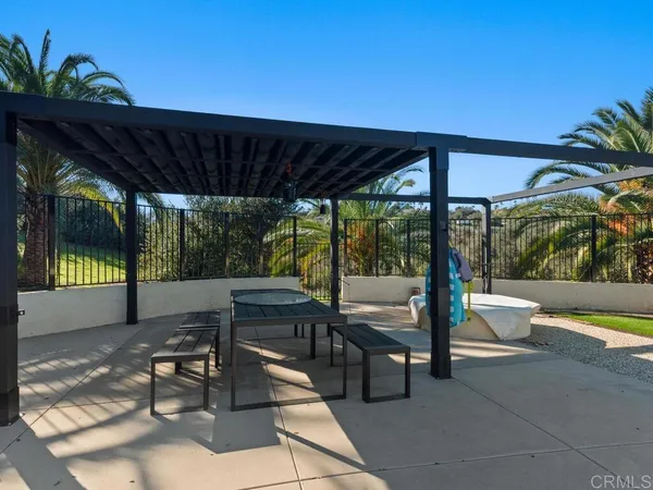 $1,525,000 | 2230 Calle Dos Lomas, Fallbrook, CA 92028