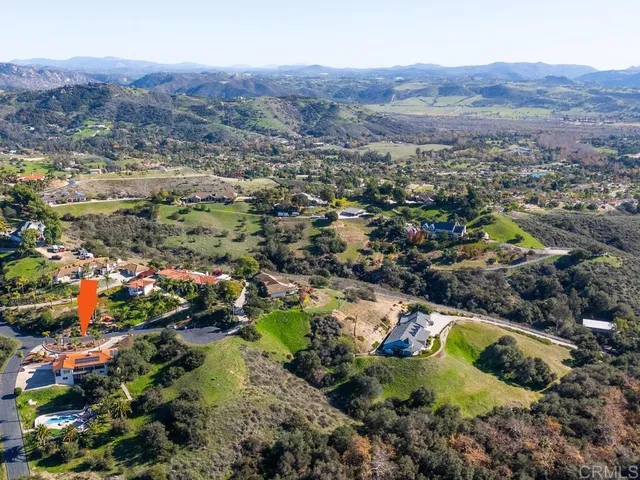 $1,593,925 | 2230 Calle Dos Lomas, Fallbrook, CA 92028