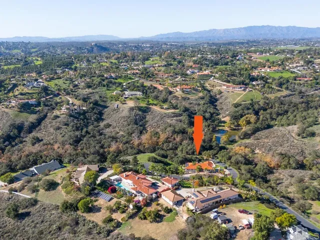 $1,745,625 | 2230 Calle Dos Lomas, Fallbrook, CA 92028