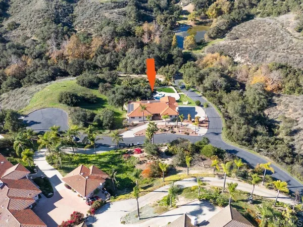 $1,525,000 | 2230 Calle Dos Lomas, Fallbrook, CA 92028