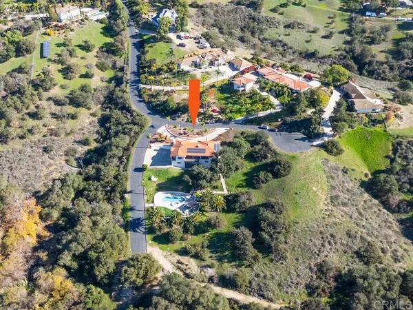 $1,525,000 | 2230 Calle Dos Lomas, Fallbrook, CA 92028
