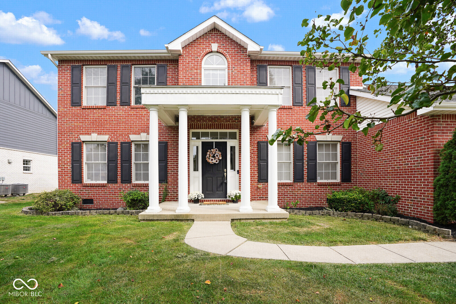533 Schmitt Road Indianapolis, IN 46239 - Photo 3 of 56 Gallery Image 3
