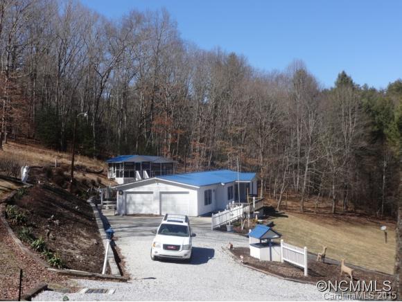 236 Pitman Road Bakersville, NC 28705 - Photo 18 of 24 Gallery Image 18