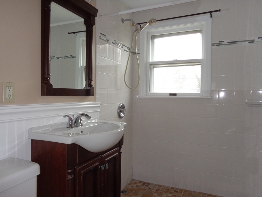 221 Upper County Road Dennis, MA 02639 - Photo 7 of 13