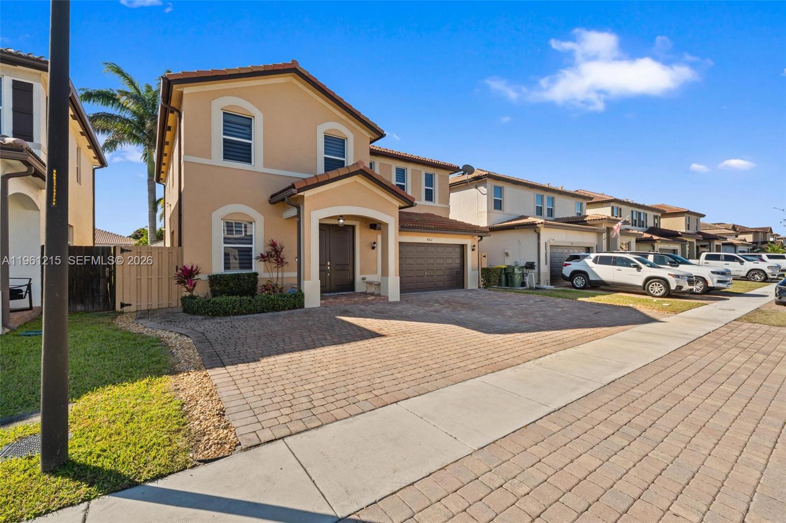 4182 Northeast 20th Street Homestead, FL 33033 - Photo 3 of 54