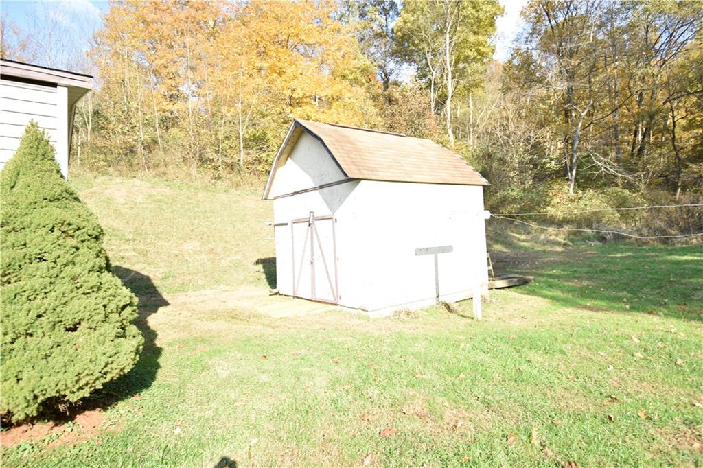 186 Hobbs Run Road Mount Morris, PA 15349 - Photo 13 of 15