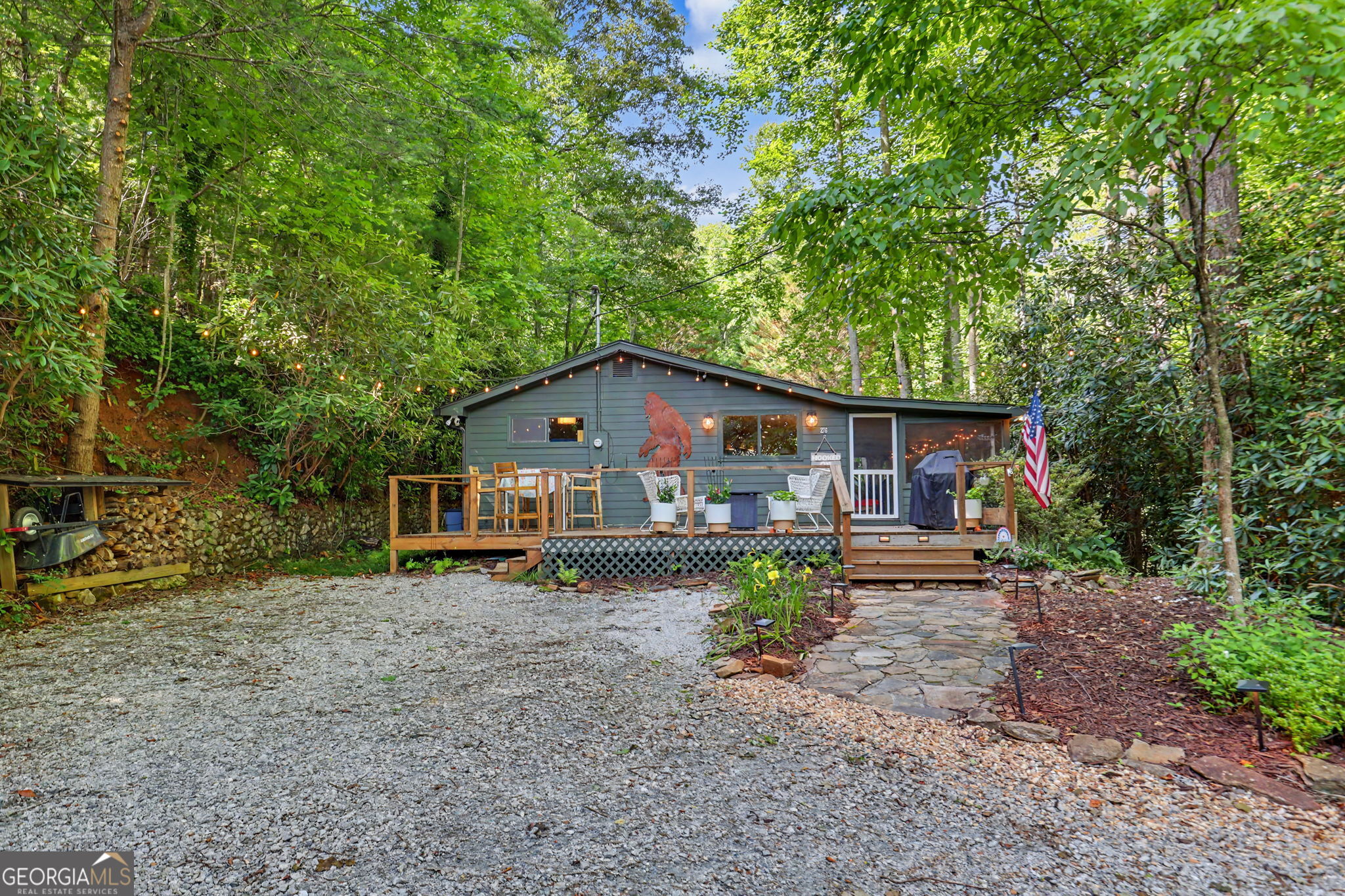 276 Fulton Road Tiger, GA 30576 - Photo 8 of 64