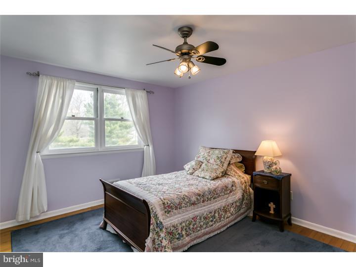 508 Sentinel Road Moorestown, NJ 08057 - Photo 22 of 24 Bedroom 3