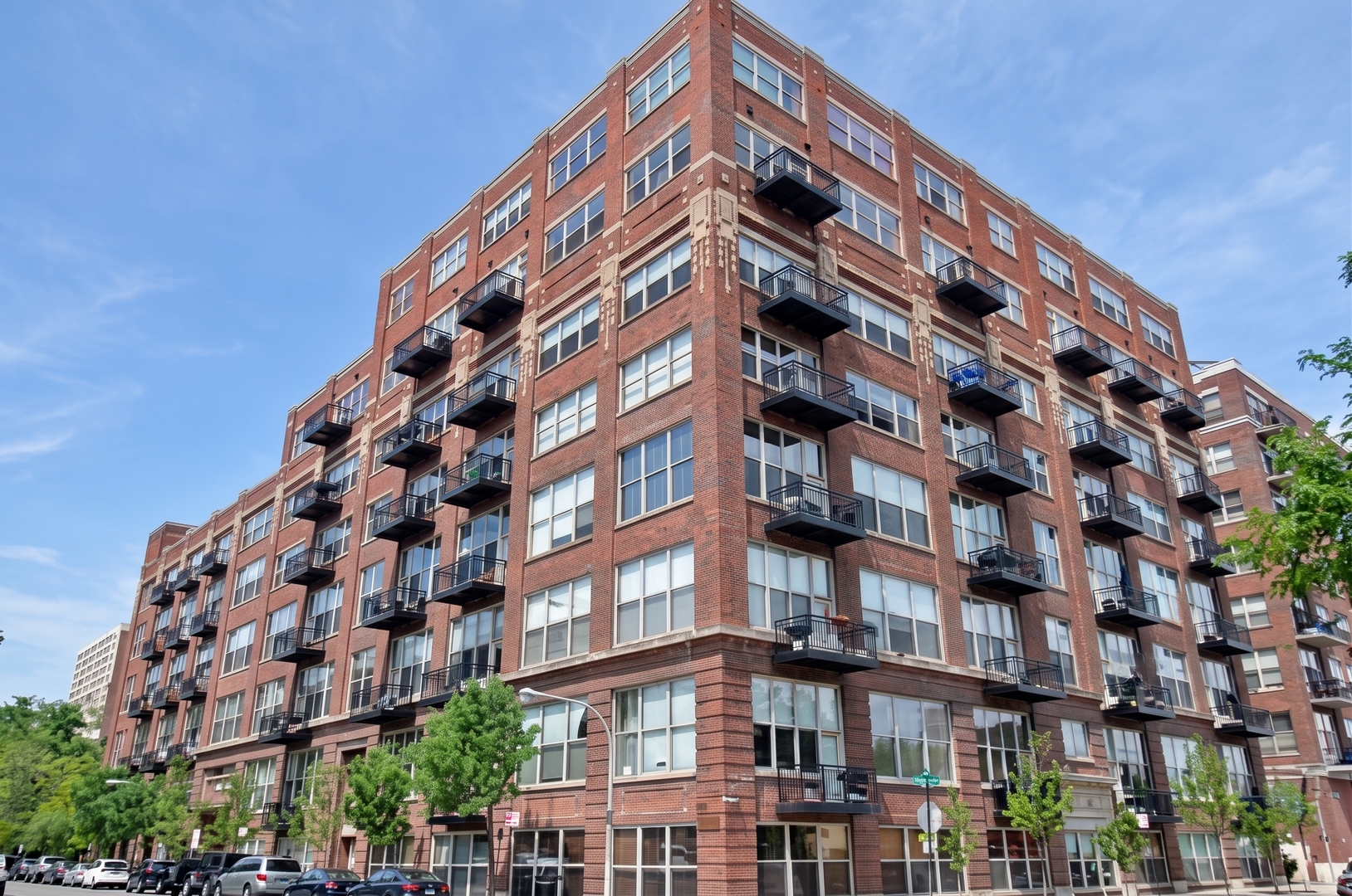 1500 West Monroe Street, Unit 420 Chicago, IL 60607 - Photo 1 of 15 Gallery Image 1