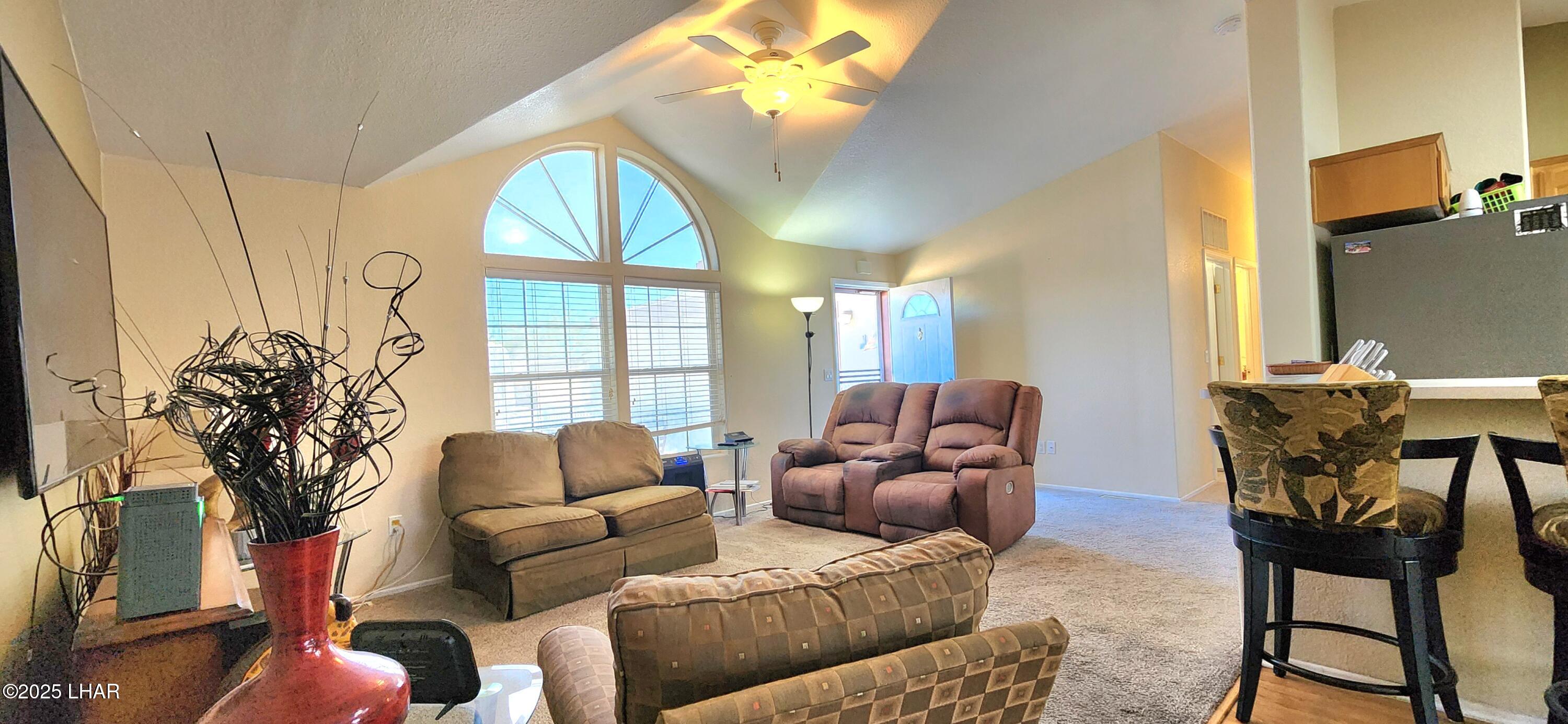 1545 East El Rodeo Road, Unit LOT 18 Fort Mohave, AZ 86426 - Photo 6 of 78 Living room