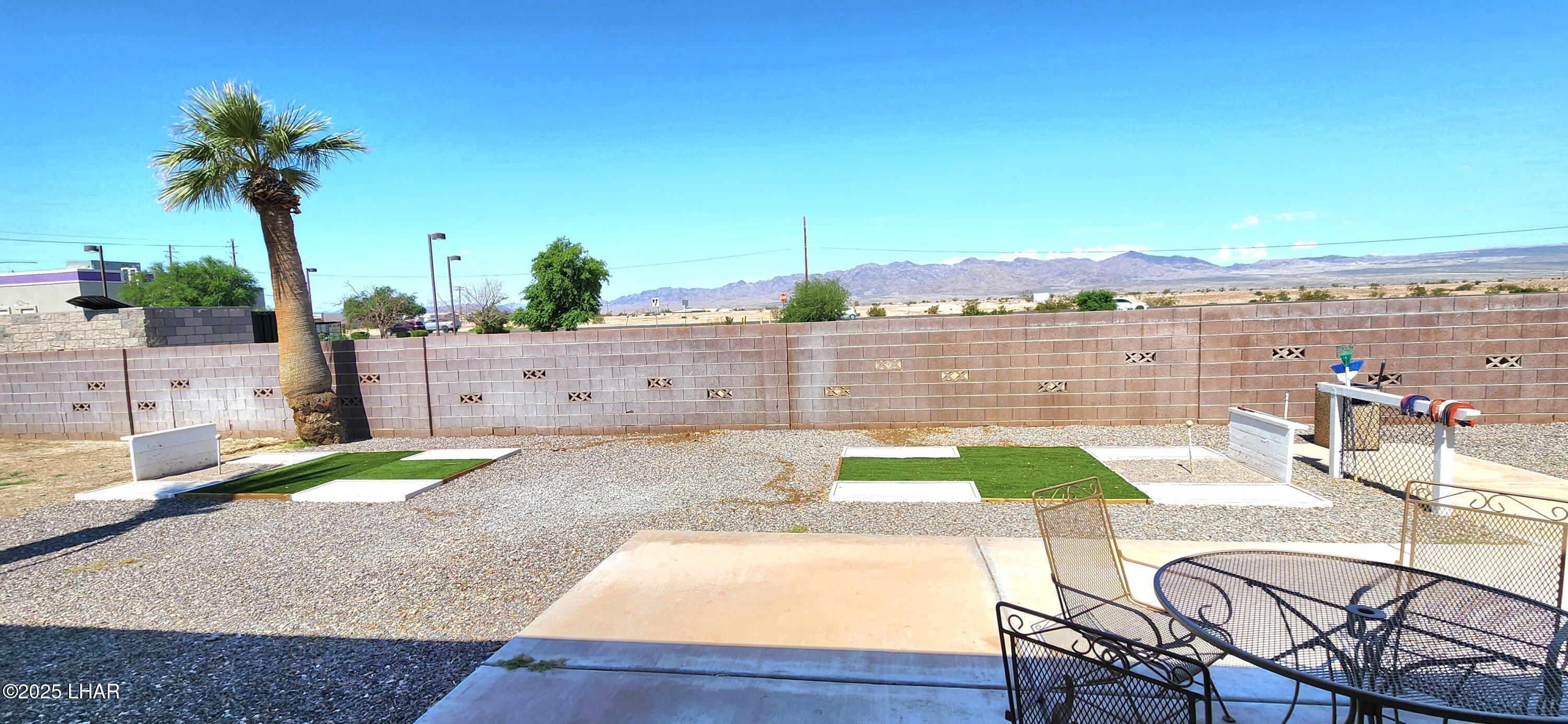 1545 East El Rodeo Road, Unit LOT 18 Fort Mohave, AZ 86426 - Photo 71 of 78 Community horseshoes